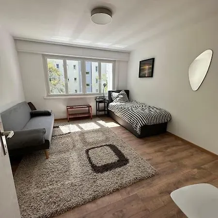 Neues Apartment In Stuttgart Hoffeld Exterior foto